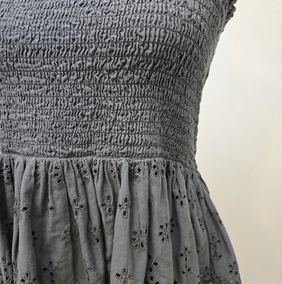 American Eagle Tank Top Shirt Lace Smocked Eyelet Babydoll Charcoal Women's XL - Picture 5 of 16